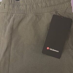 lululemon athletica Men's Green Shorts